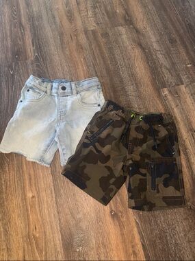 Kids Camo shorts/ denim shorts size 4